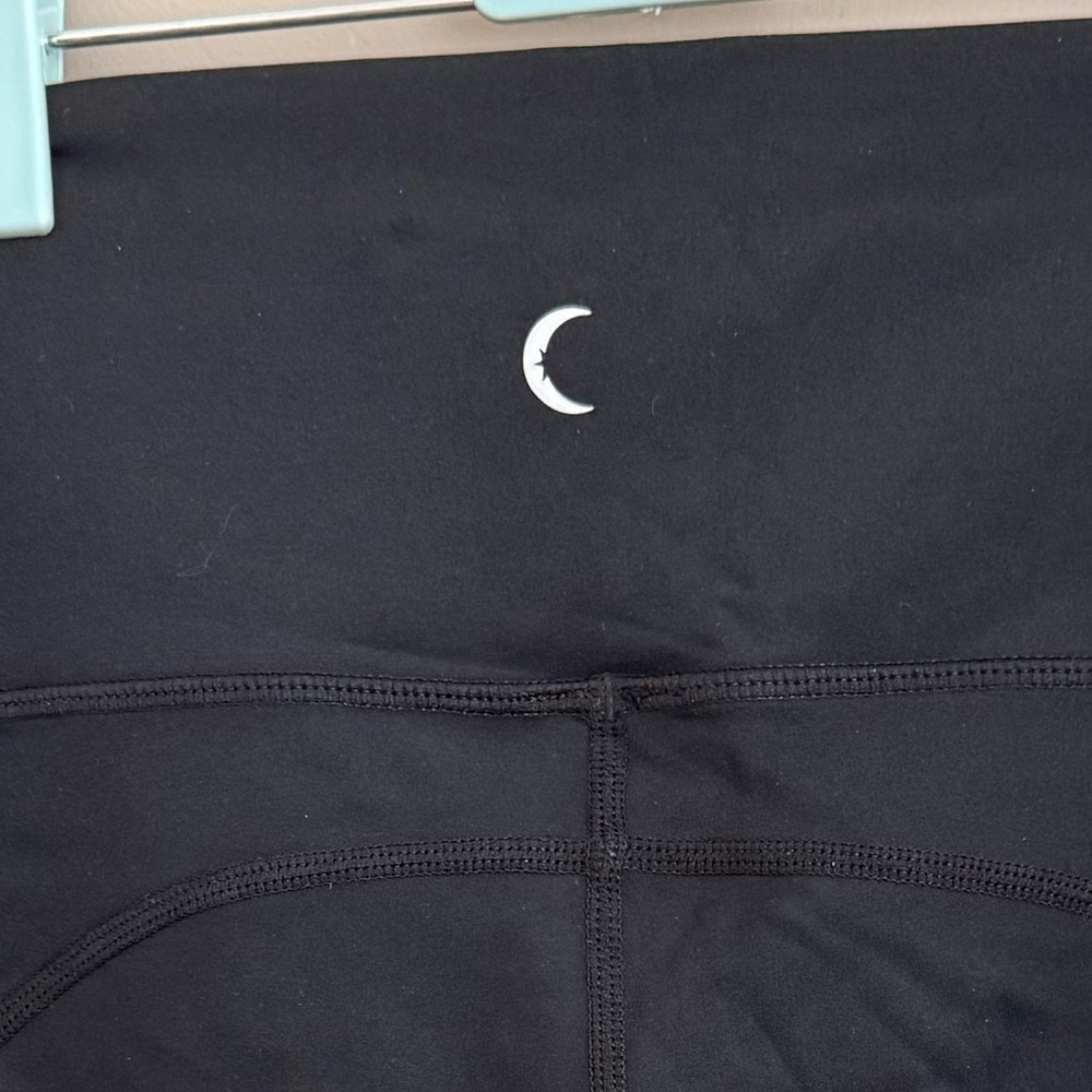 ZYIA Black + Leopard “Light & Tight” high waist leggings Size 14-16 20” Capris - Picture 7 of 8